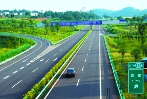 巴南高速公路让仪陇驶入发展快车道